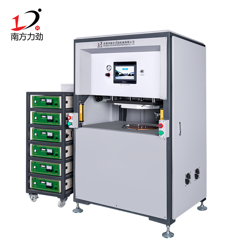 燈罩超聲波焊接機(jī)（非標(biāo)定制）