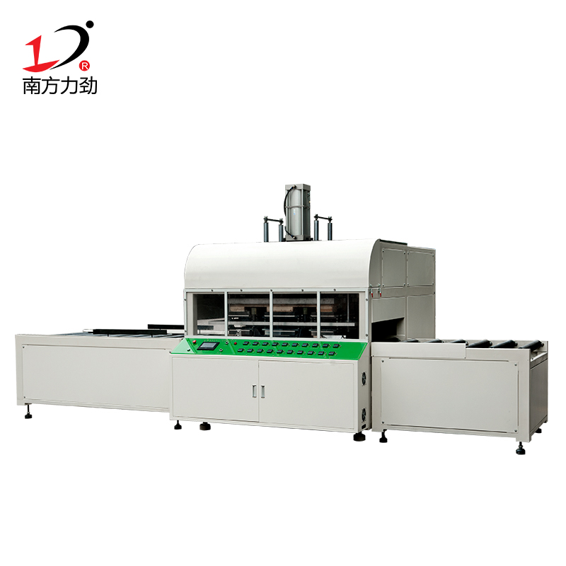 全自動(dòng)塑料托盤焊接機(jī)